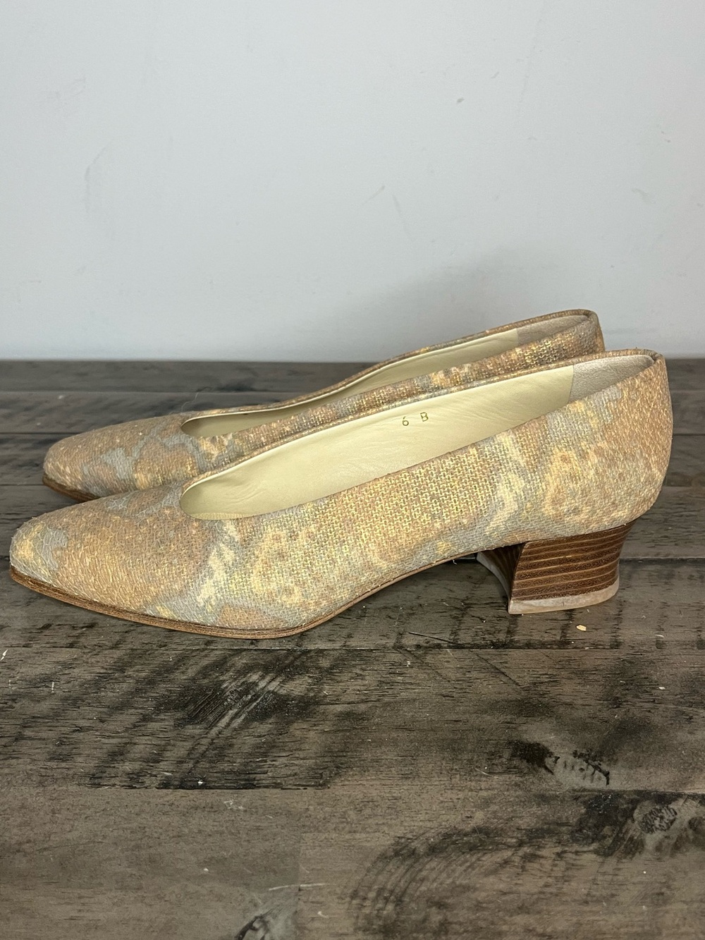 Vintage Joan and David Snakeskin Neutral Print Heels